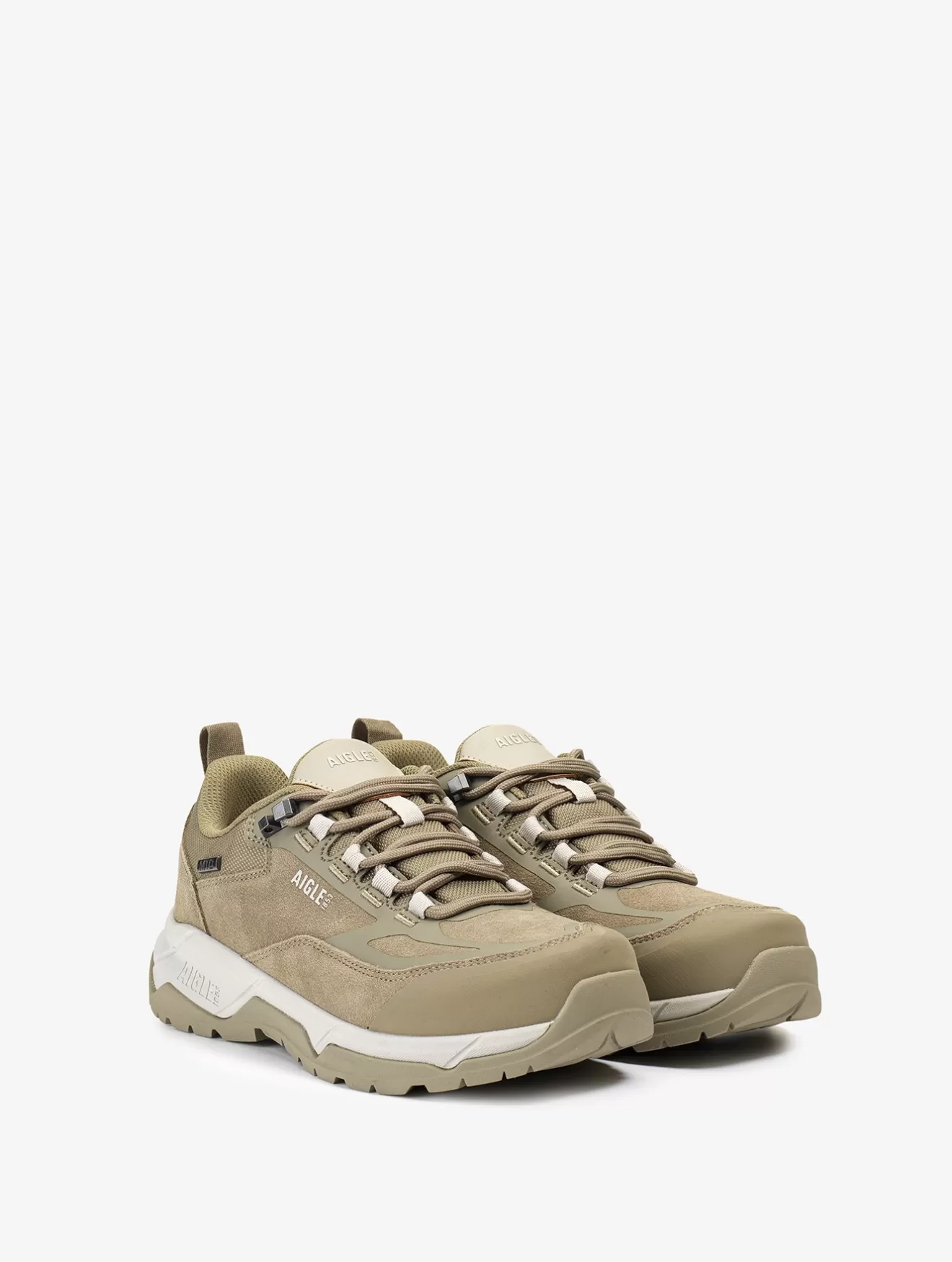 Outlet Aigle Chaussure De Marche Ultra Legere Avec Membrane Impermeable. Taupe