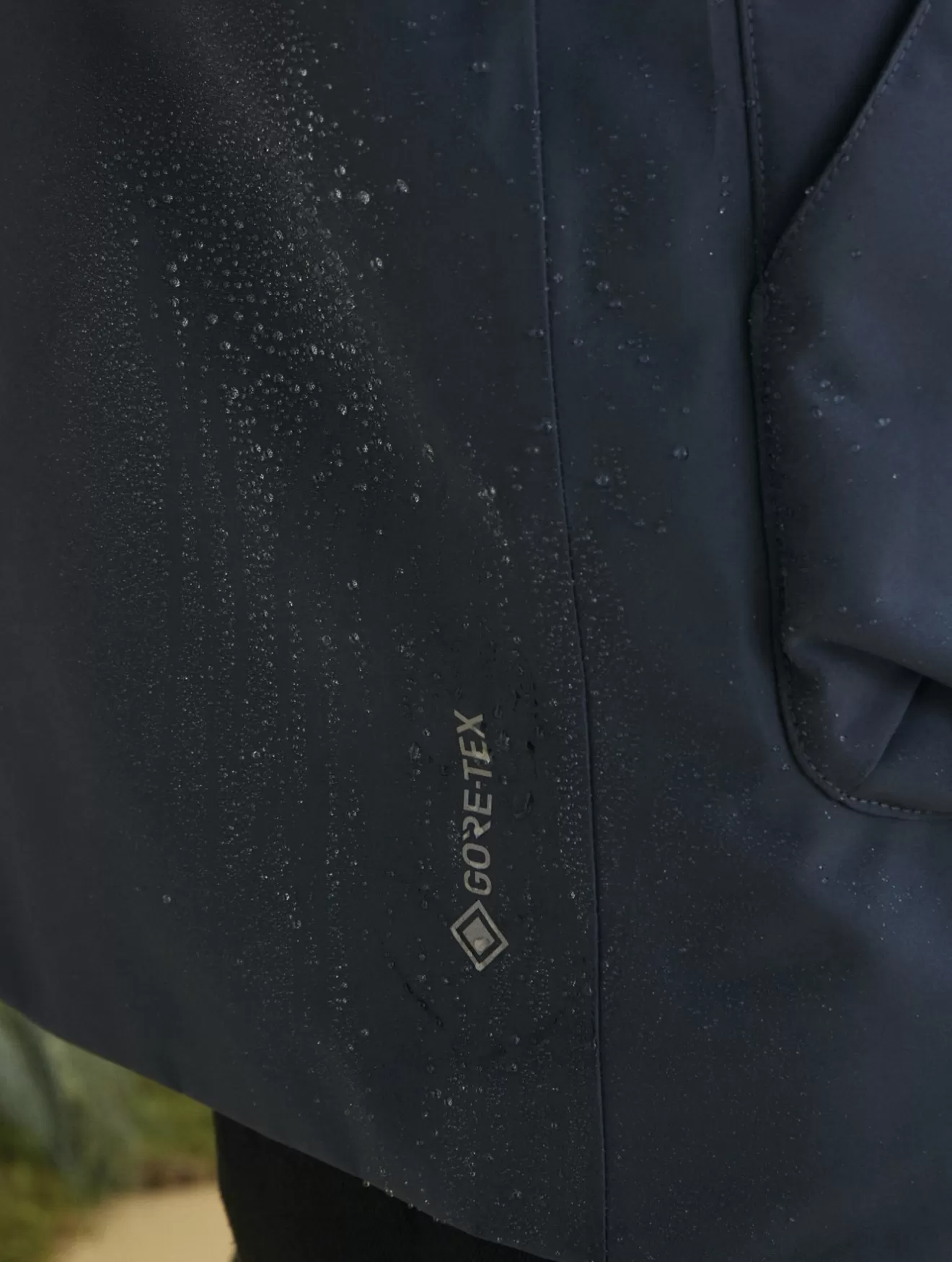 Flash Sale Aigle Parka Mi-Longue Gore-Tex® Ouate Dupont Sorona® A Capuche Bleu Empire